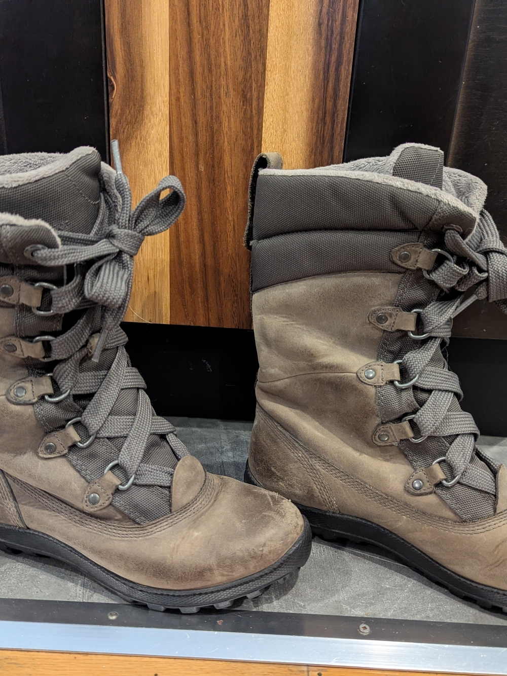 Timberland 7 Women’s Insulated Lace-Up Winter Boots Leathers - Taupe